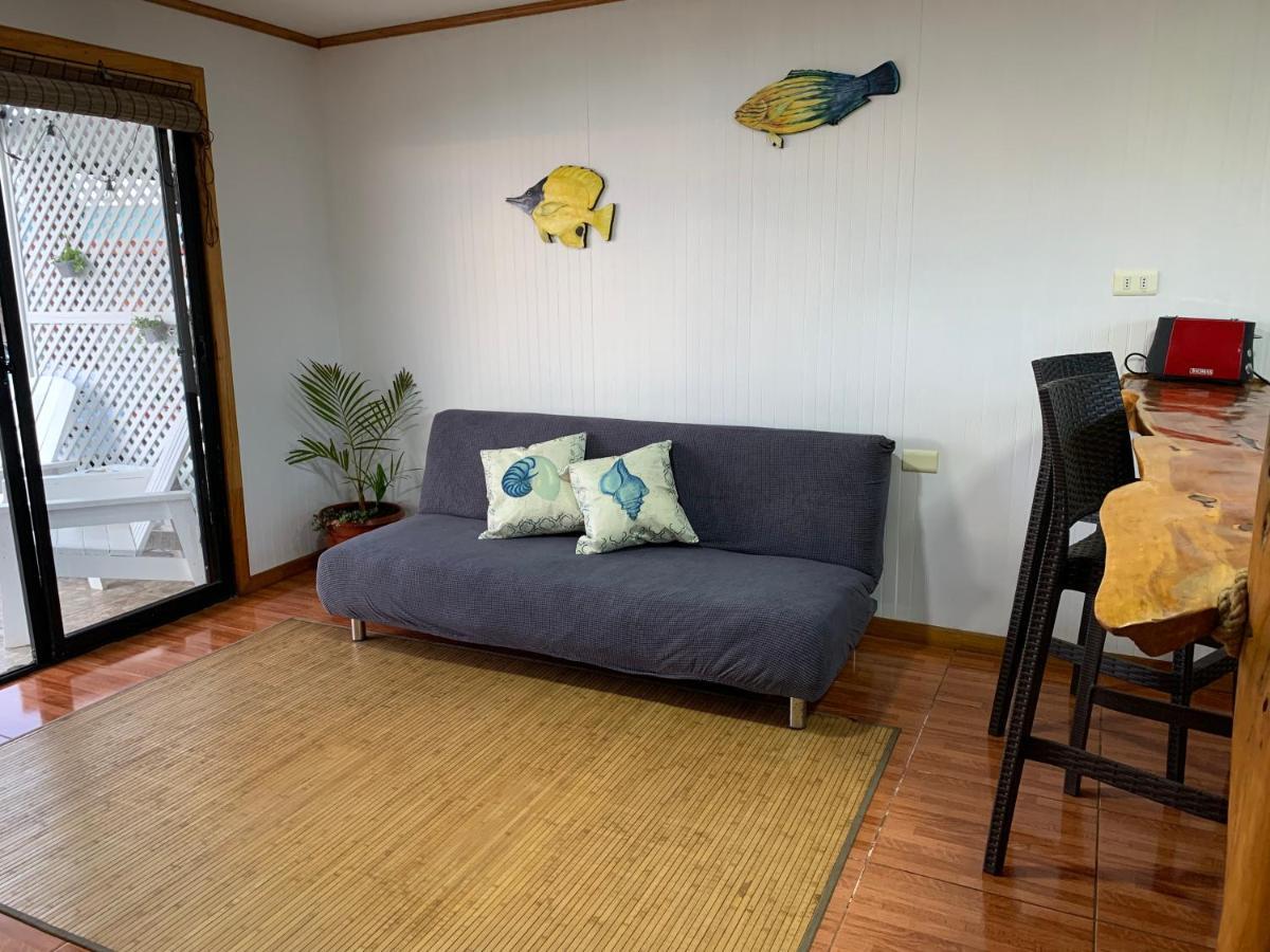 Cabanas & Hostal Tojika อังกาโรอา ภายนอก รูปภาพ