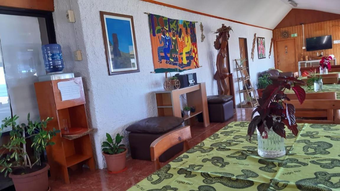 Cabanas & Hostal Tojika อังกาโรอา ภายนอก รูปภาพ