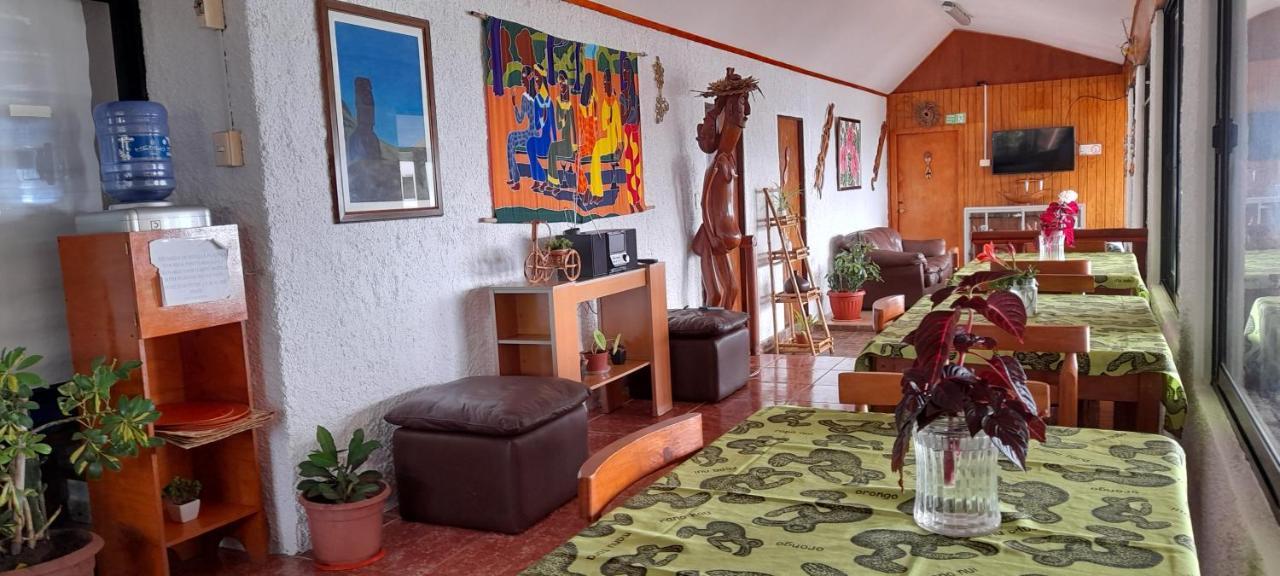 Cabanas & Hostal Tojika อังกาโรอา ภายนอก รูปภาพ