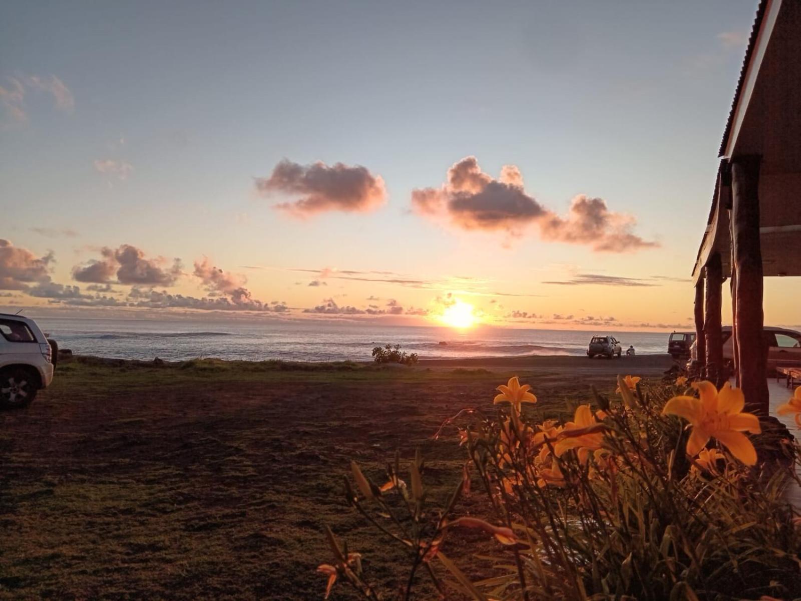 Cabanas & Hostal Tojika อังกาโรอา ภายนอก รูปภาพ