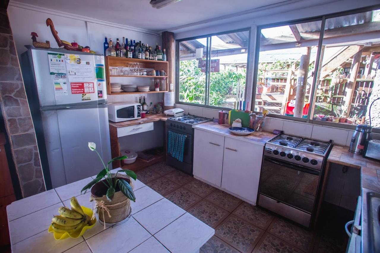 Cabanas & Hostal Tojika อังกาโรอา ภายนอก รูปภาพ